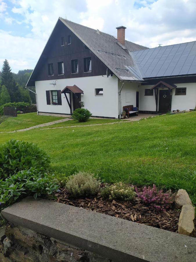 U Tomicku Hotell Paseky nad Jizerou Eksteriør bilde